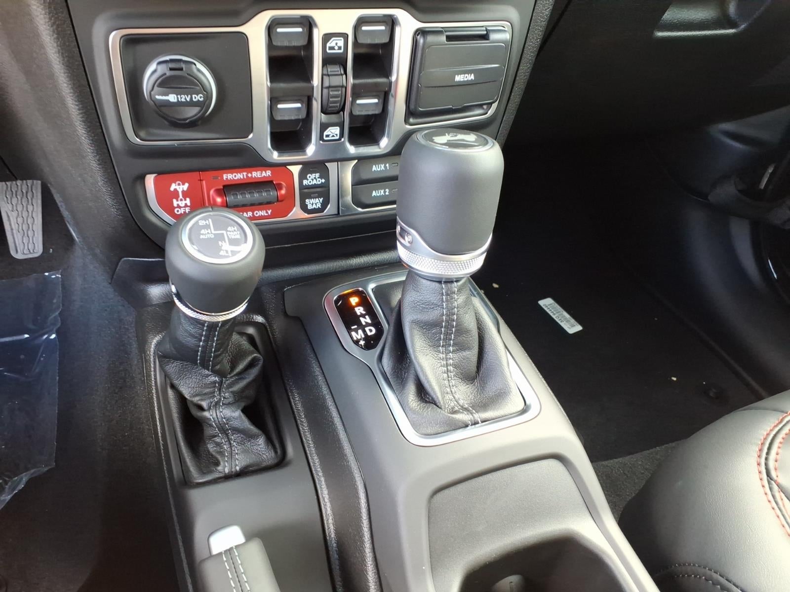 2027 Jeep Wrangler WRANGLER 4-DOOR RUBICON X