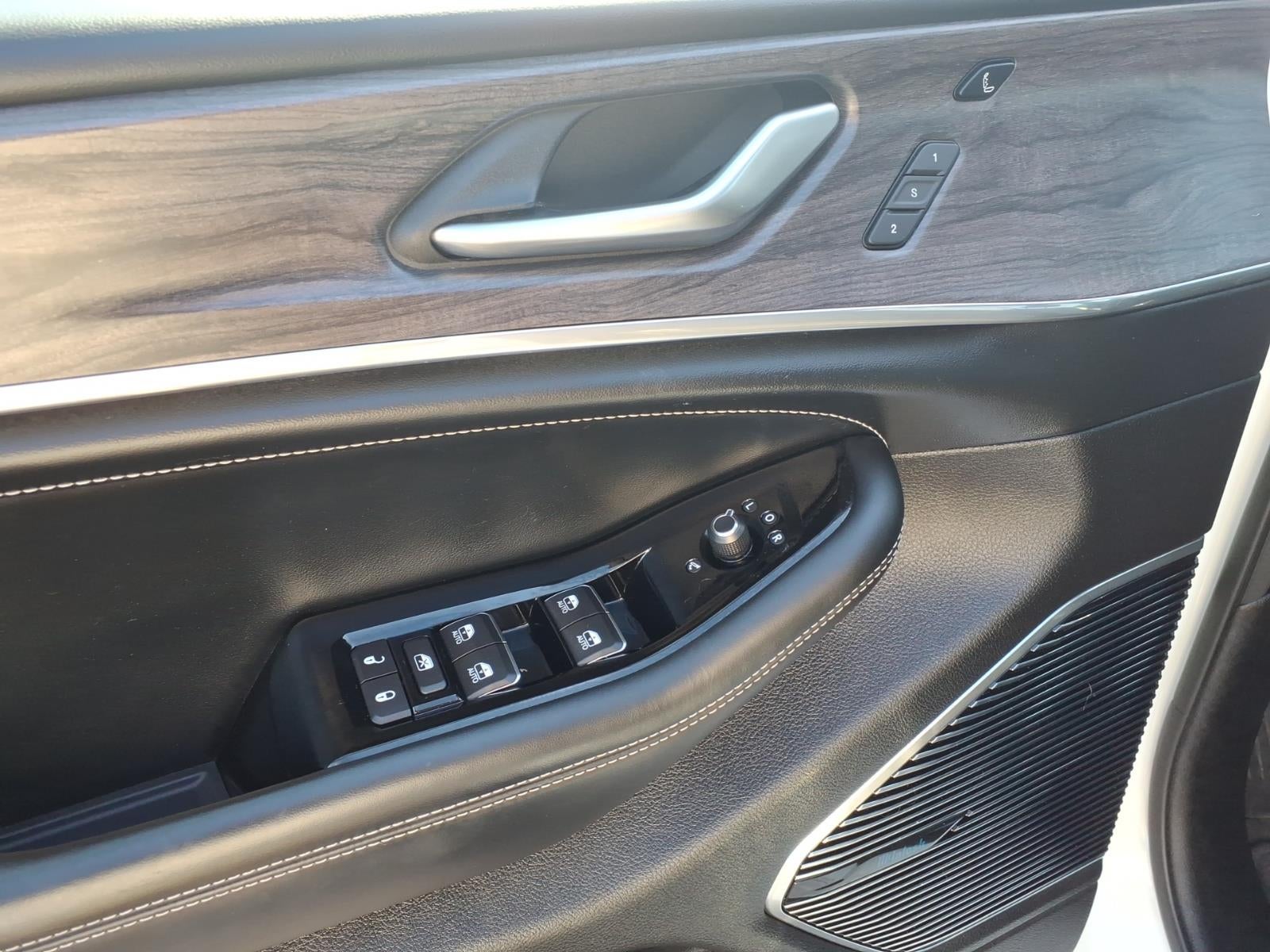 2023 Jeep Grand Cherokee 4xe Overland