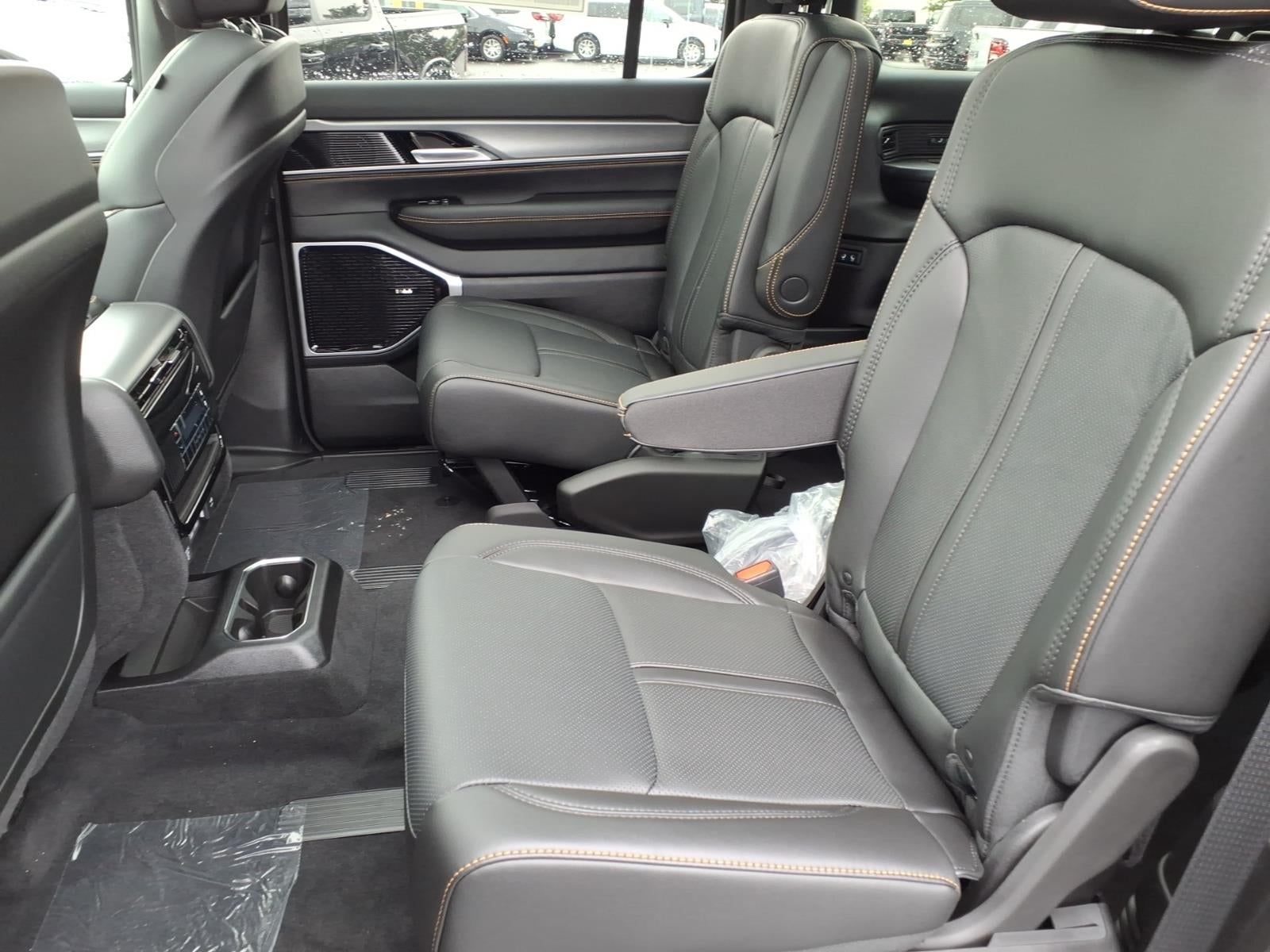2026 Jeep Grand Wagoneer GRAND WAGONEER L 85TH ANNIVERSARY EDITION 4X4