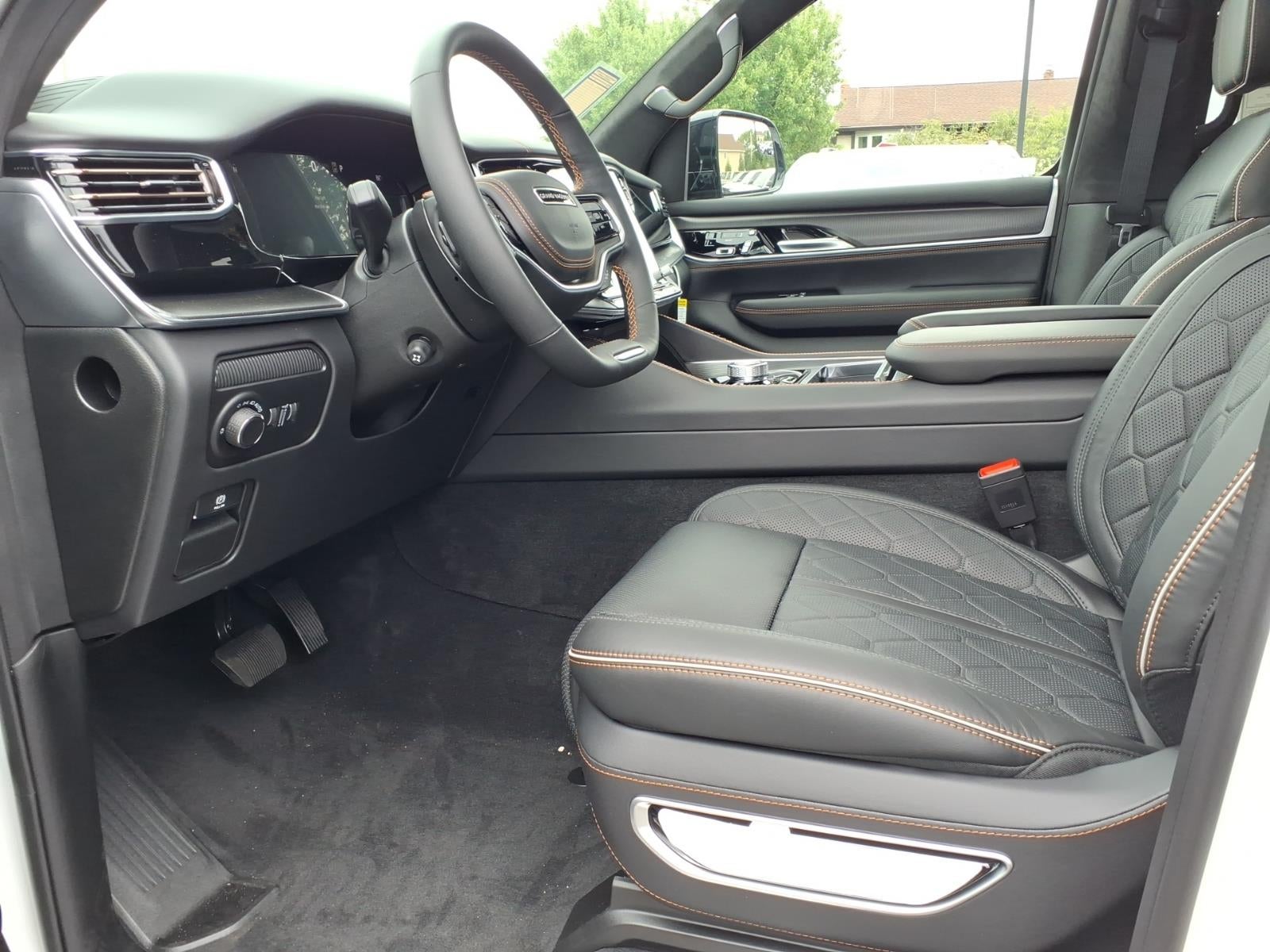 2026 Jeep Grand Wagoneer L GRAND WAGONEER L SUMMIT RESERVE 4X4