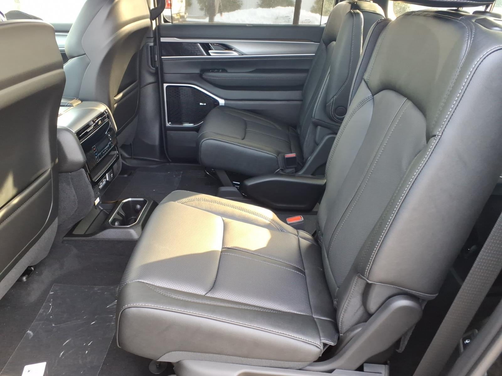 2026 Jeep Grand Wagoneer GRAND WAGONEER LIMITED RESERVE 4X4