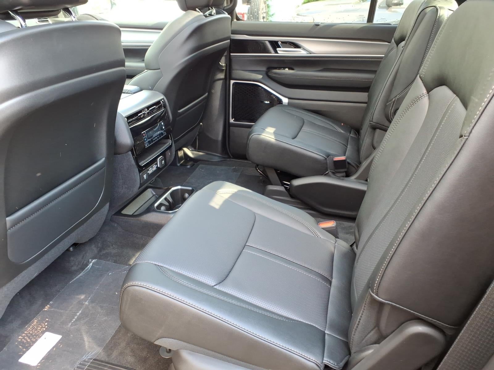 2026 Jeep Grand Wagoneer GRAND WAGONEER LIMITED RESERVE 4X4