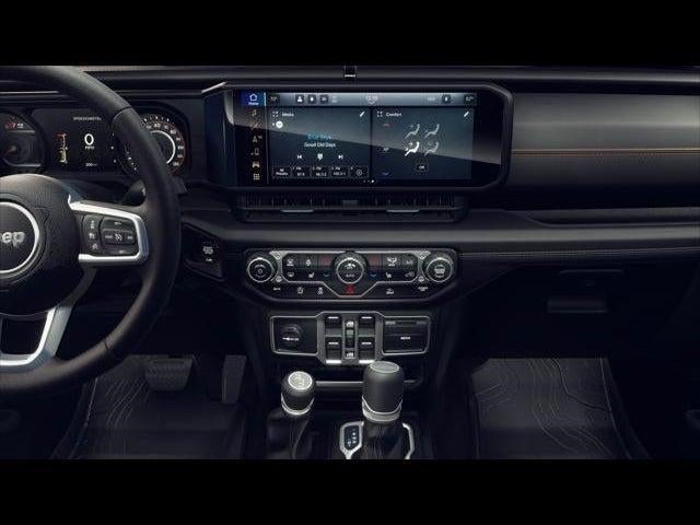 2026 Jeep Gladiator GLADIATOR SAHARA 4X4