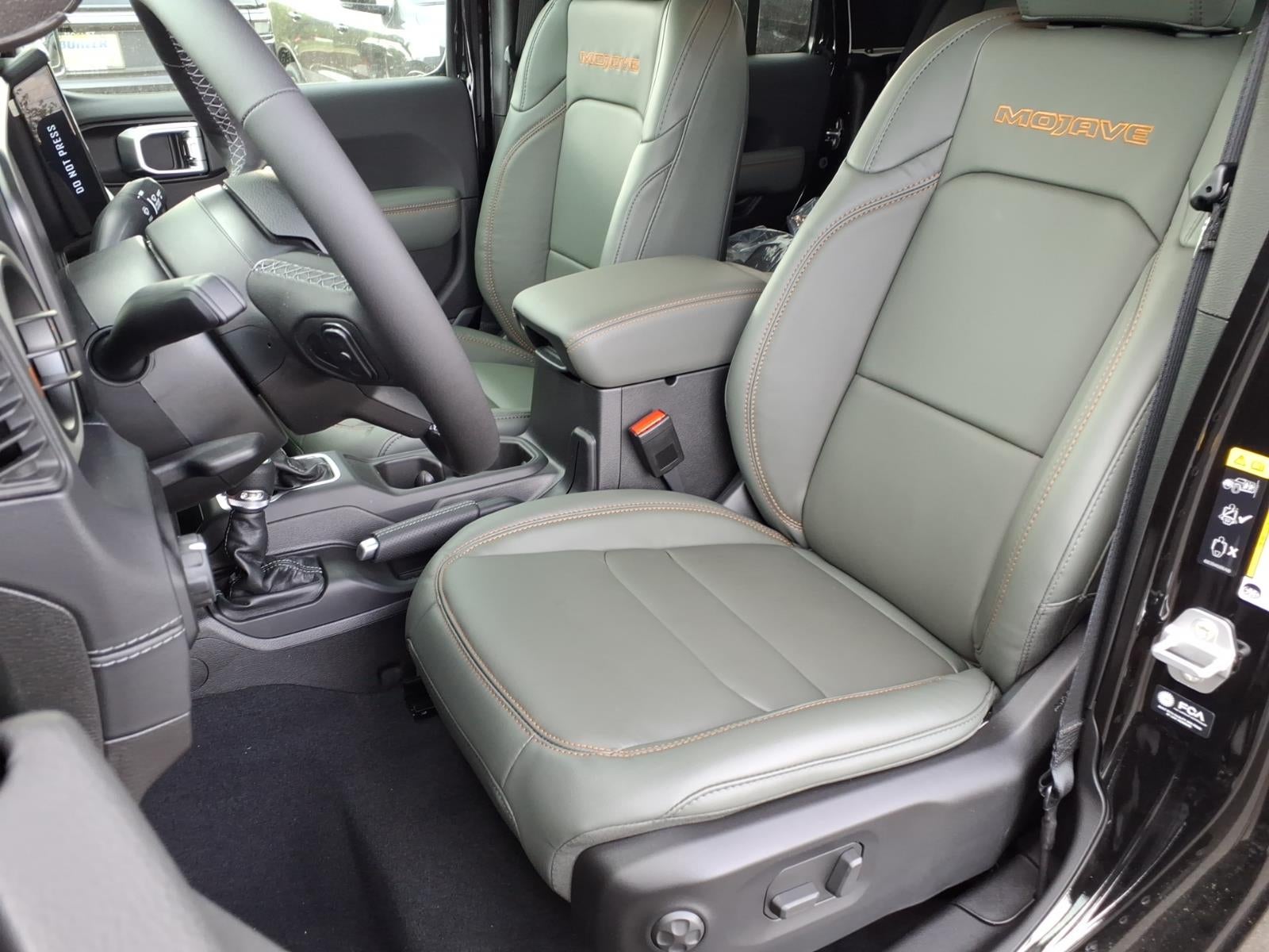 2026 Jeep Gladiator GLADIATOR MOJAVE X 4X4