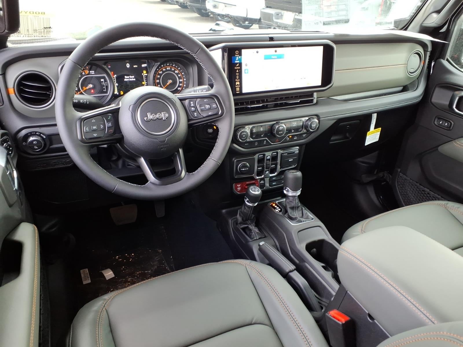 2026 Jeep Gladiator GLADIATOR MOJAVE X 4X4