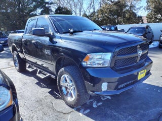 2017 RAM 1500 Express Quad Cab 4x4 6'4' Box