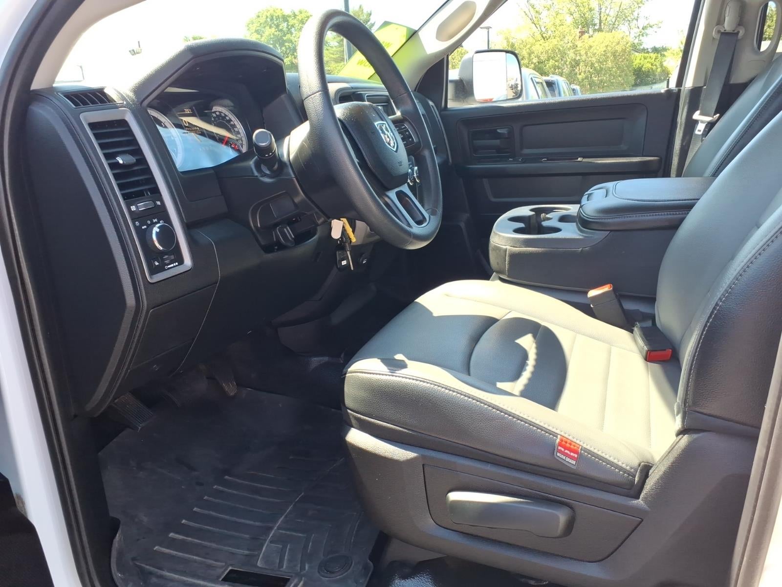 2022 RAM 1500 Classic Tradesman Quad Cab 4x4 6'4' Box