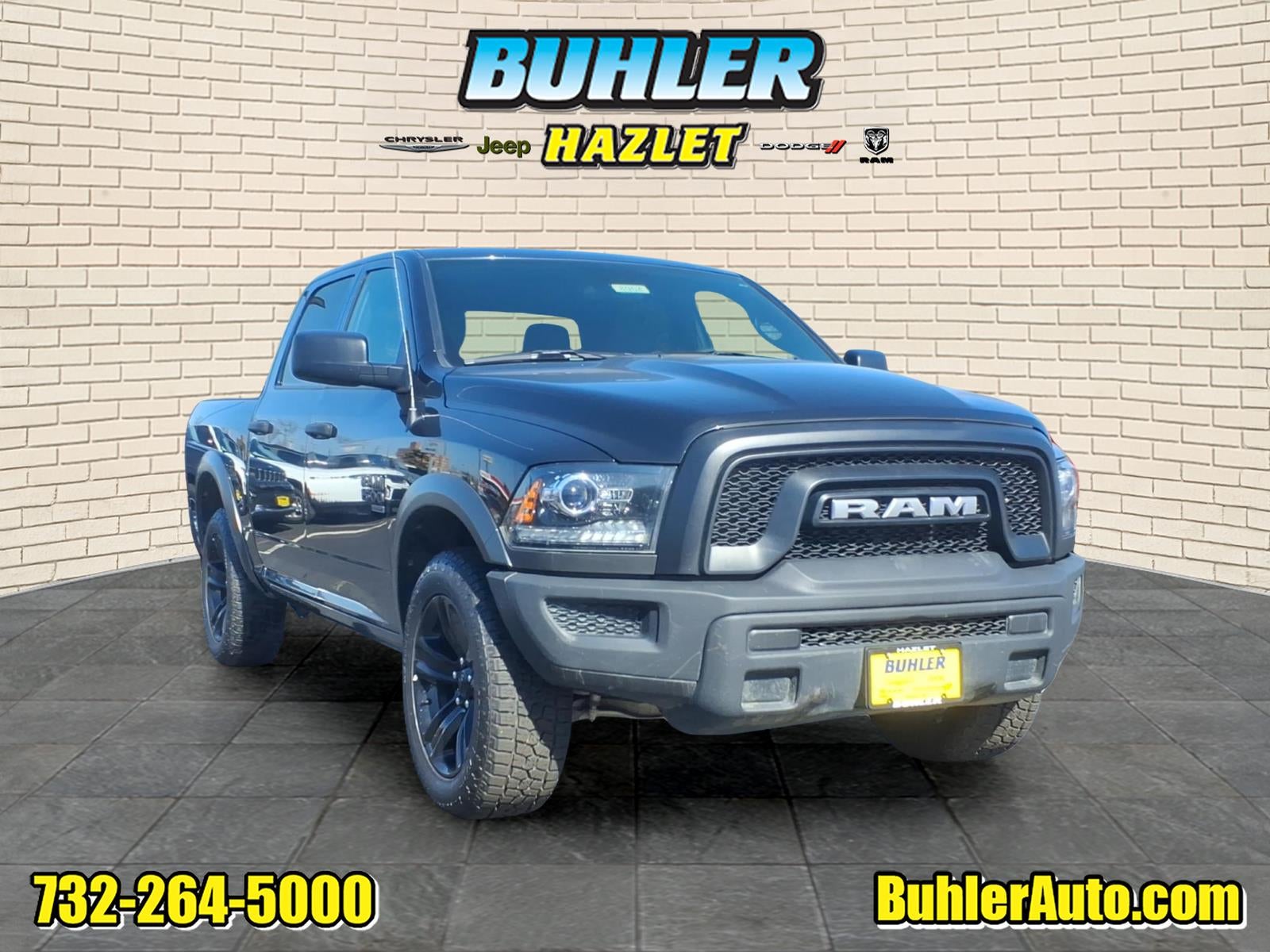 2024 RAM 1500 Classic Warlock Crew Cab 4x4 5'7' Box