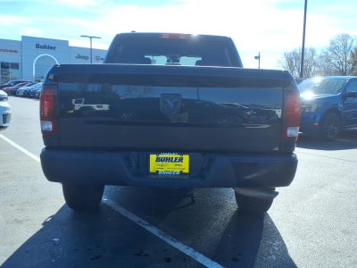 2024 RAM 1500 Classic Warlock Crew Cab 4x4 5'7' Box