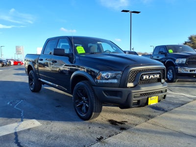 2024 RAM 1500 Classic Warlock Crew Cab 4x4 5'7' Box