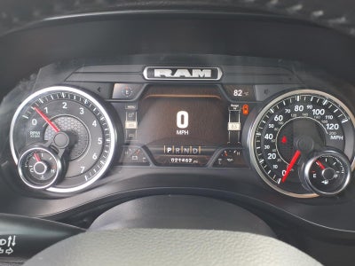 2023 RAM 1500 Big Horn Crew Cab 4x4 5'7' Box