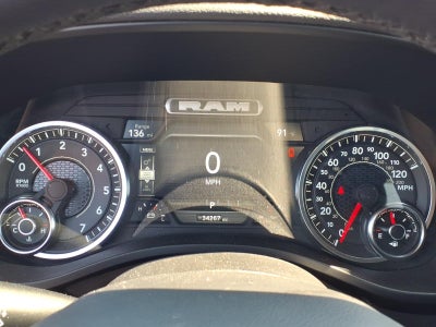 2025 RAM 1500 Big Horn Crew Cab 4x4 5'7' Box