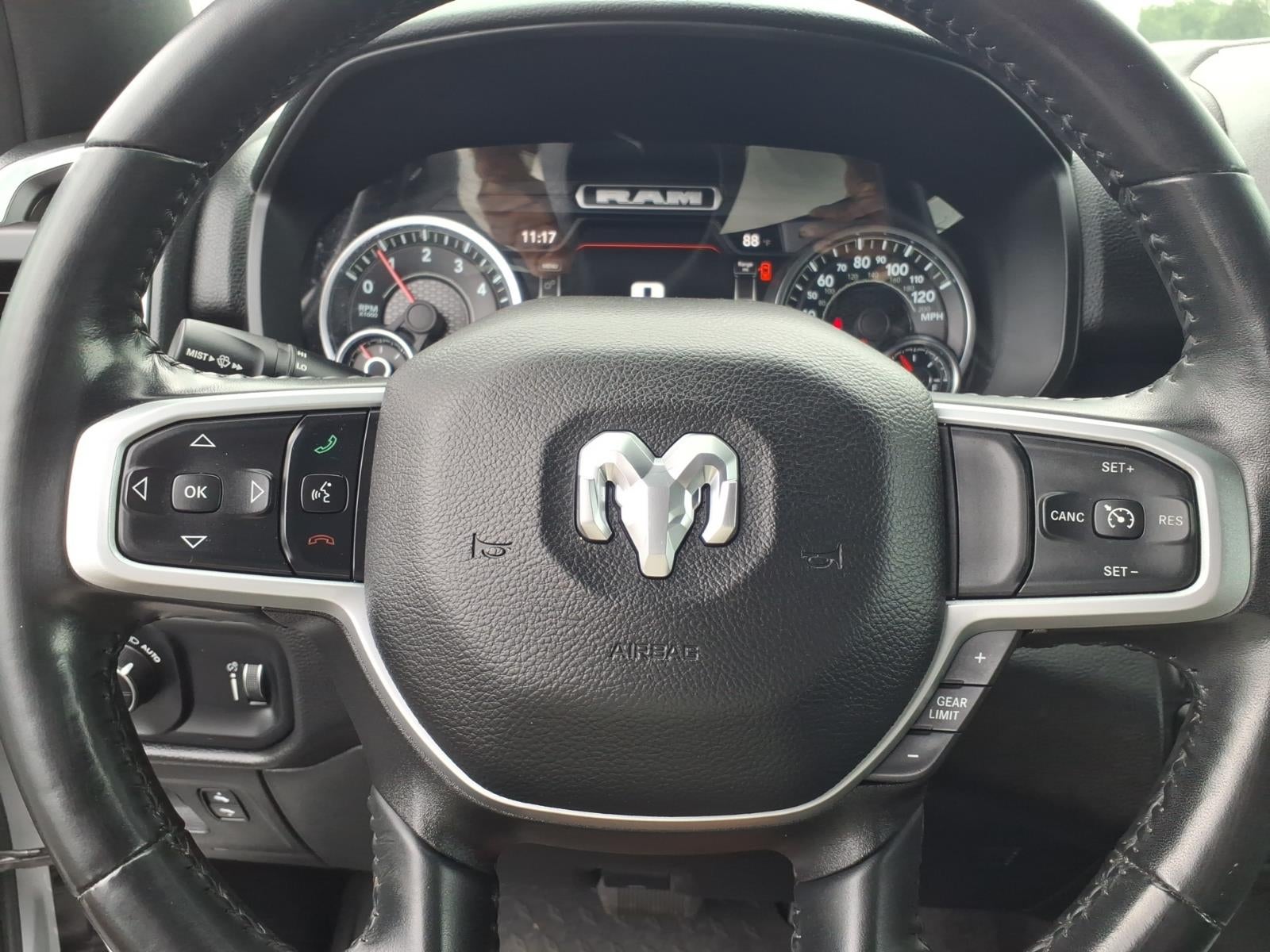2022 RAM 1500 Big Horn Crew Cab 4x4 5'7' Box