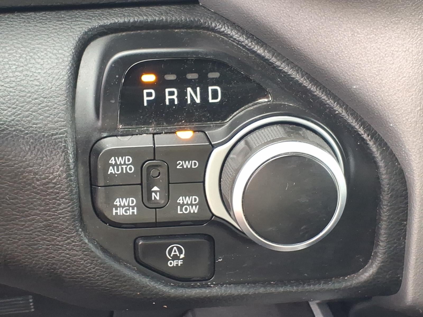 2022 RAM 1500 Big Horn Crew Cab 4x4 5'7' Box