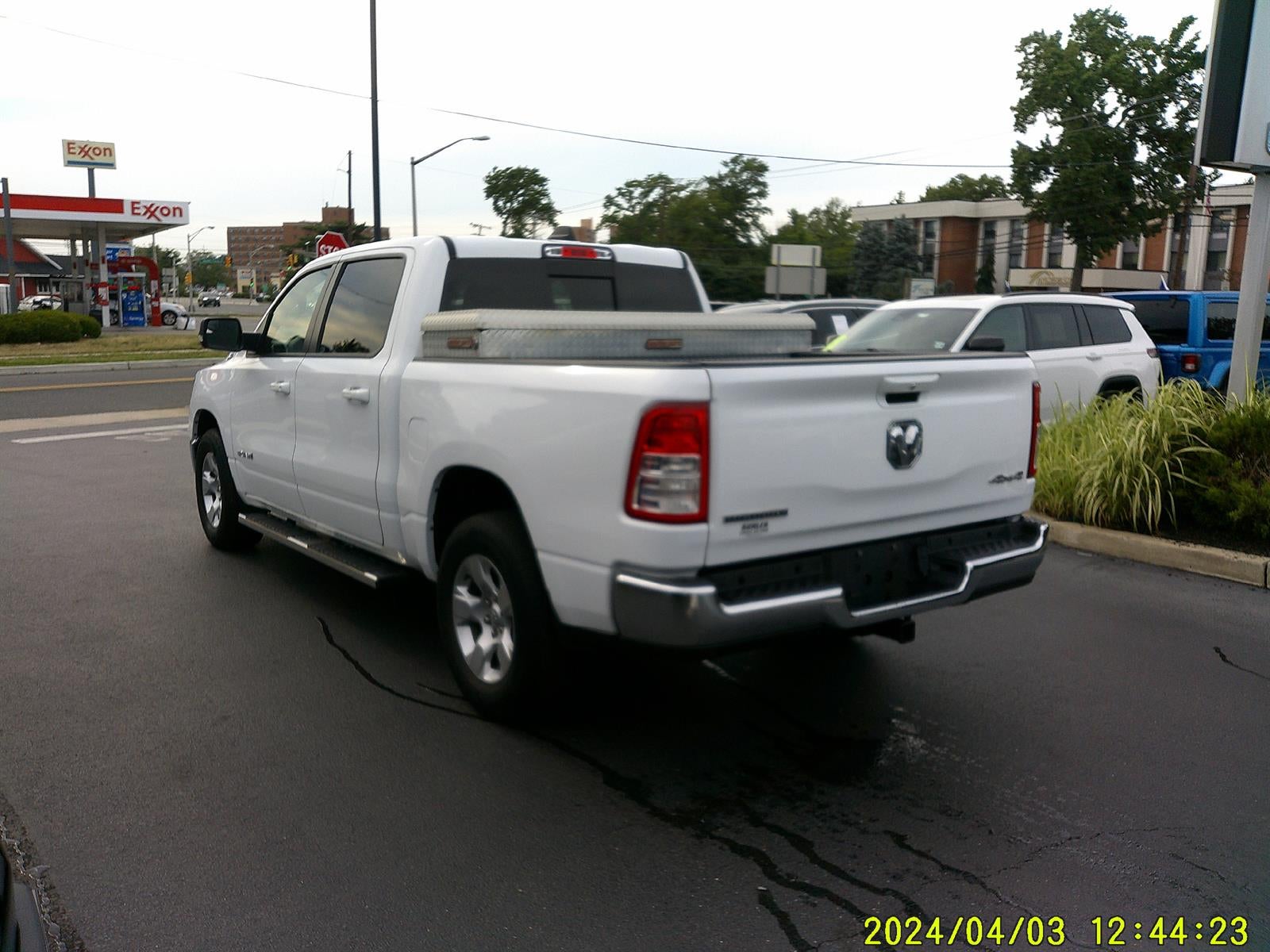 2022 RAM 1500 Big Horn Crew Cab 4x4 5'7' Box