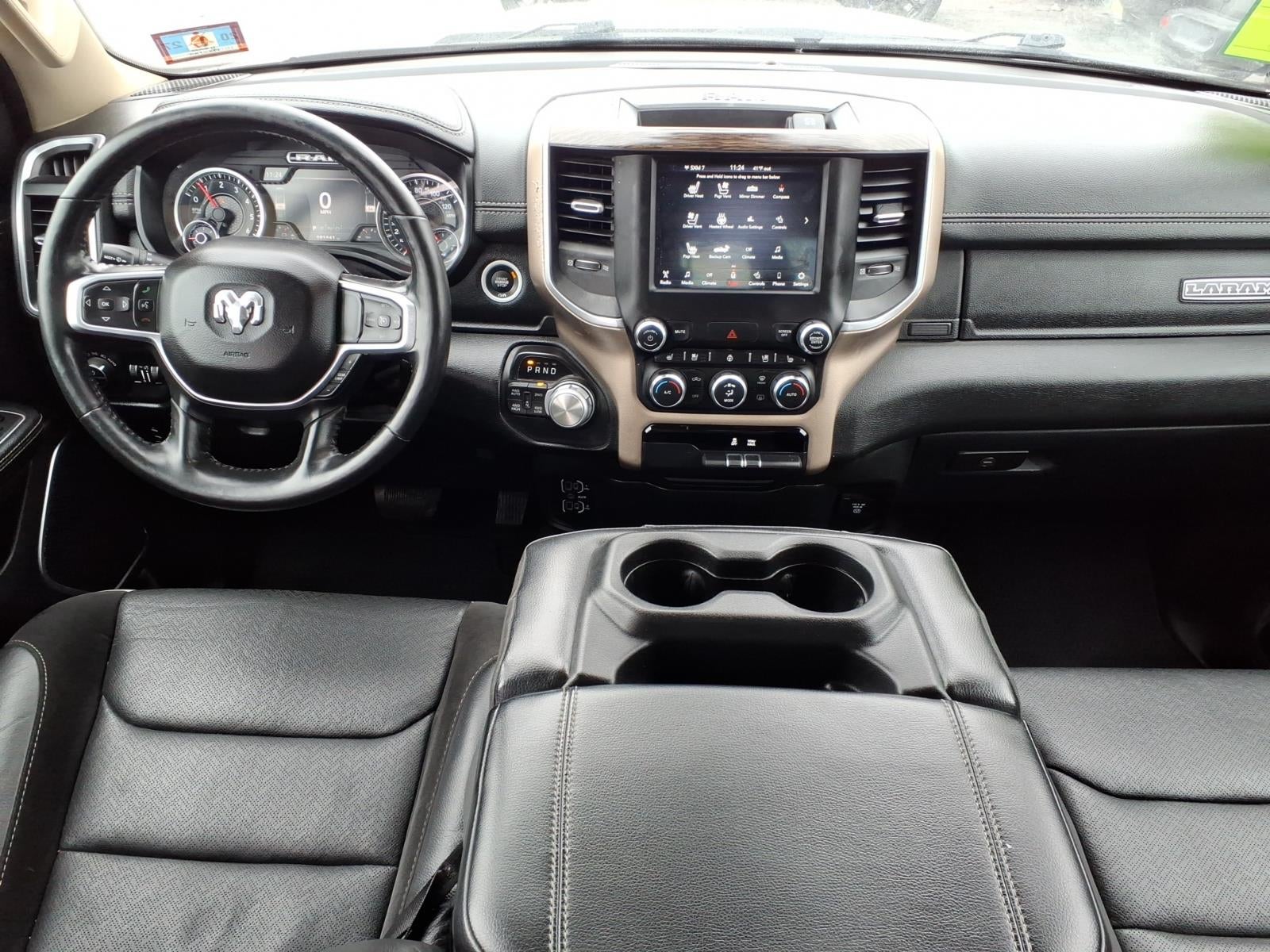 2020 RAM 1500 Laramie Quad Cab 4x4 6'4' Box