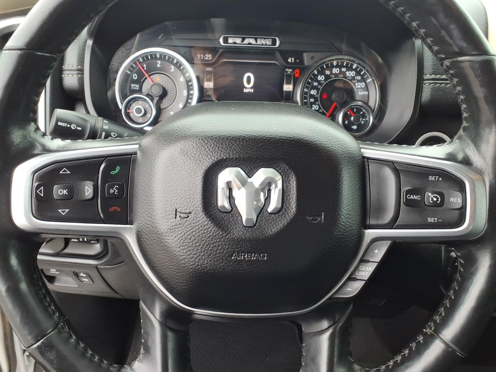 2020 RAM 1500 Laramie Quad Cab 4x4 6'4' Box