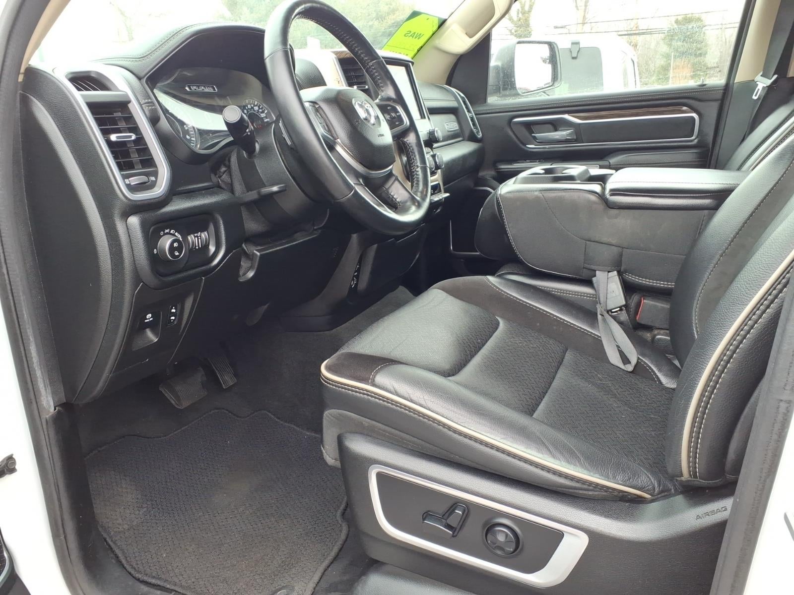 2020 RAM 1500 Laramie Quad Cab 4x4 6'4' Box