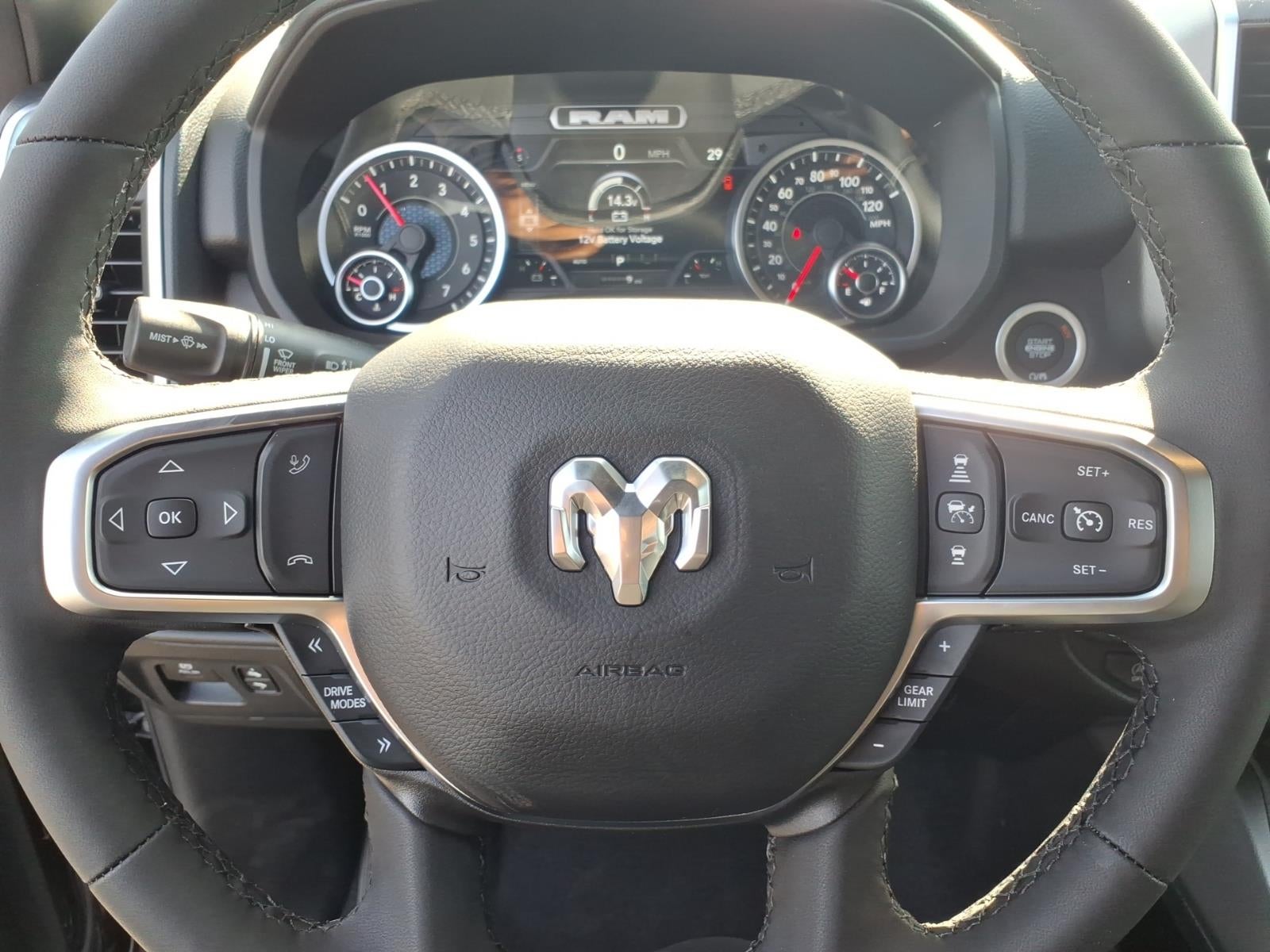 2027 RAM Ram 1500 RAM 1500 BIG HORN CREW CAB 4X4 5'7' BOX