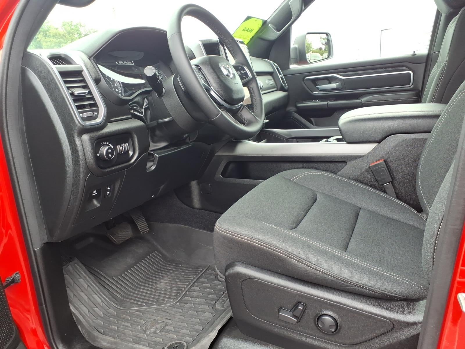 2025 RAM 1500 Big Horn Crew Cab 4x4 5'7' Box