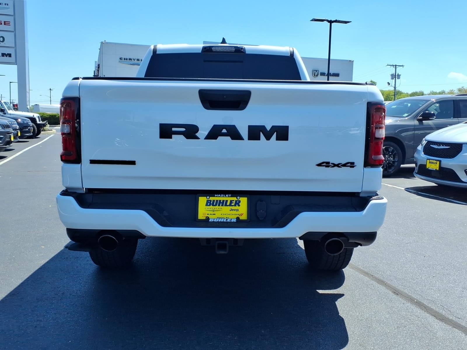 2025 RAM 1500 Big Horn Crew Cab 4x4 5'7' Box