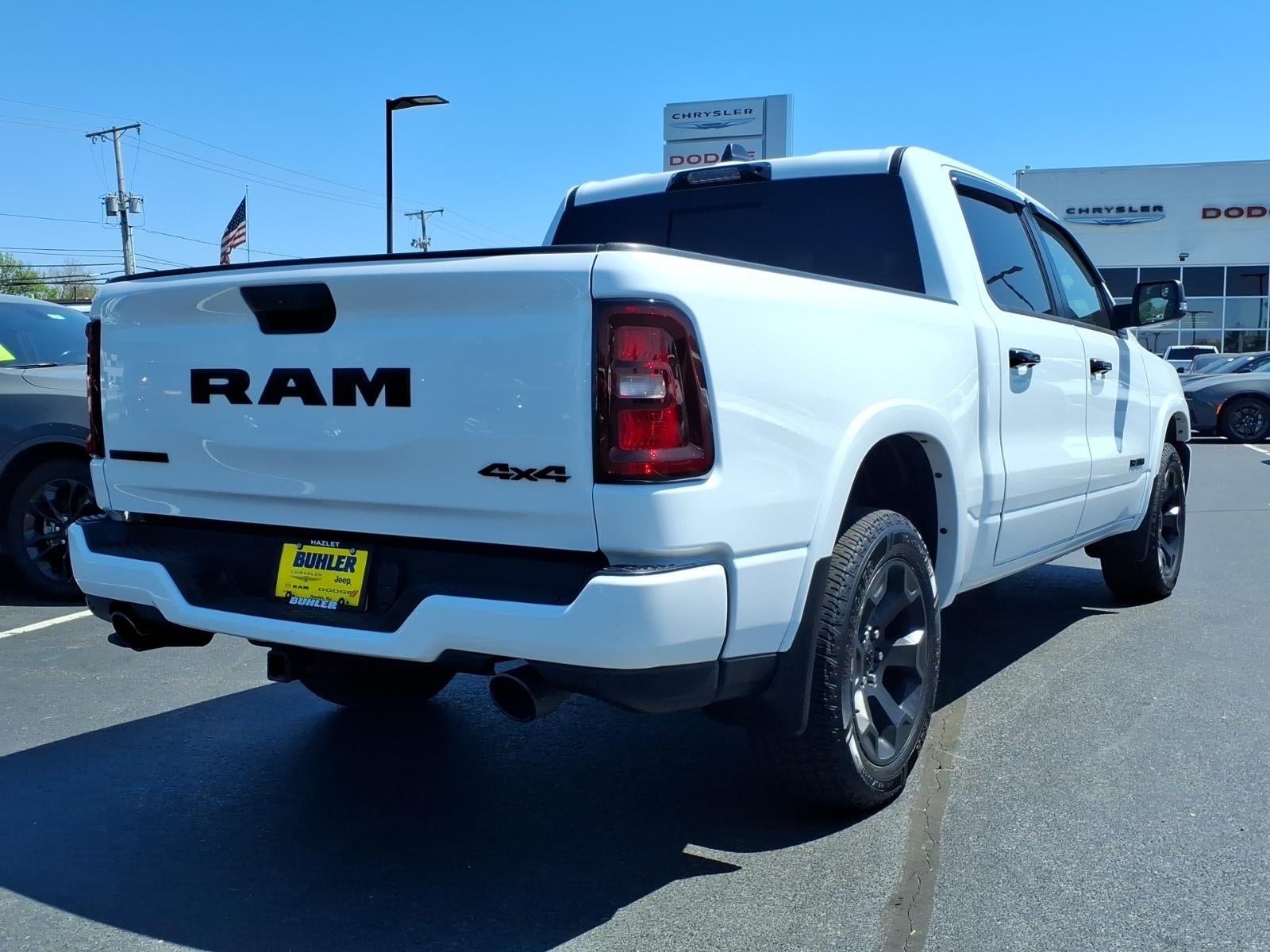 2025 RAM 1500 Big Horn Crew Cab 4x4 5'7' Box
