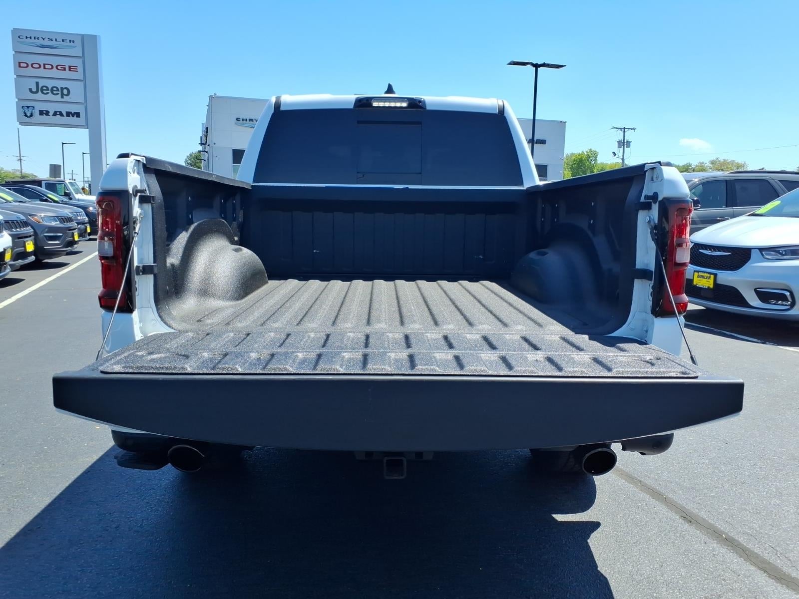 2025 RAM 1500 Big Horn Crew Cab 4x4 5'7' Box