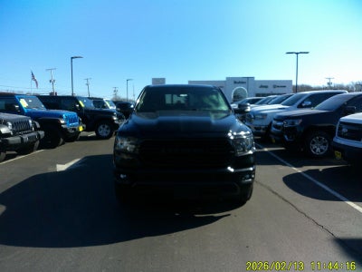 2020 RAM 1500 Big Horn Crew Cab 4x4 5'7' Box