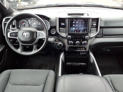 2020 RAM 1500 Big Horn Crew Cab 4x4 5'7' Box