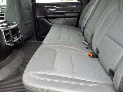 2020 RAM 1500 Big Horn Crew Cab 4x4 5'7' Box