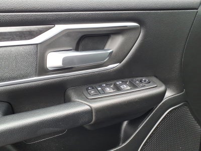 2020 RAM 1500 Big Horn Crew Cab 4x4 5'7' Box