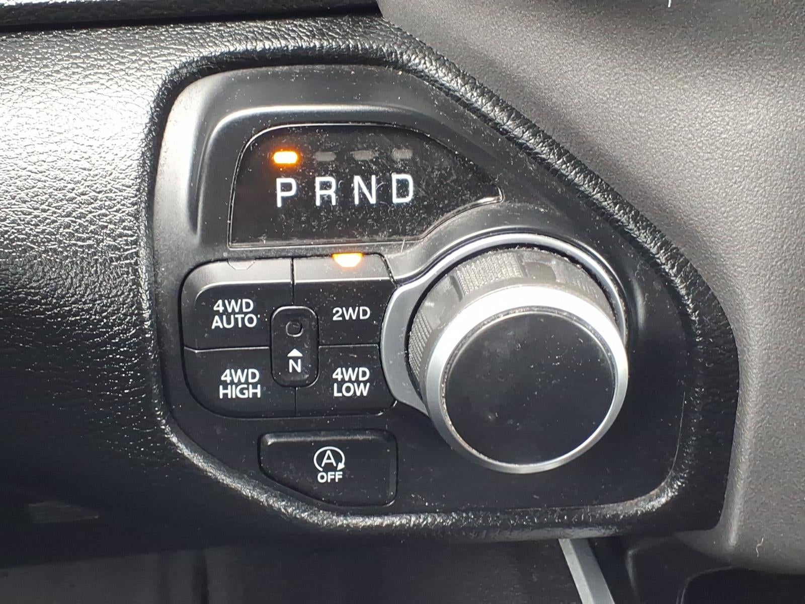 2020 RAM 1500 Big Horn Crew Cab 4x4 5'7' Box