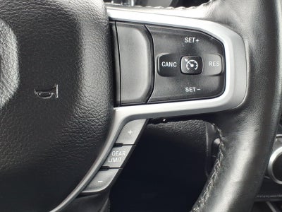 2020 RAM 1500 Big Horn Crew Cab 4x4 5'7' Box