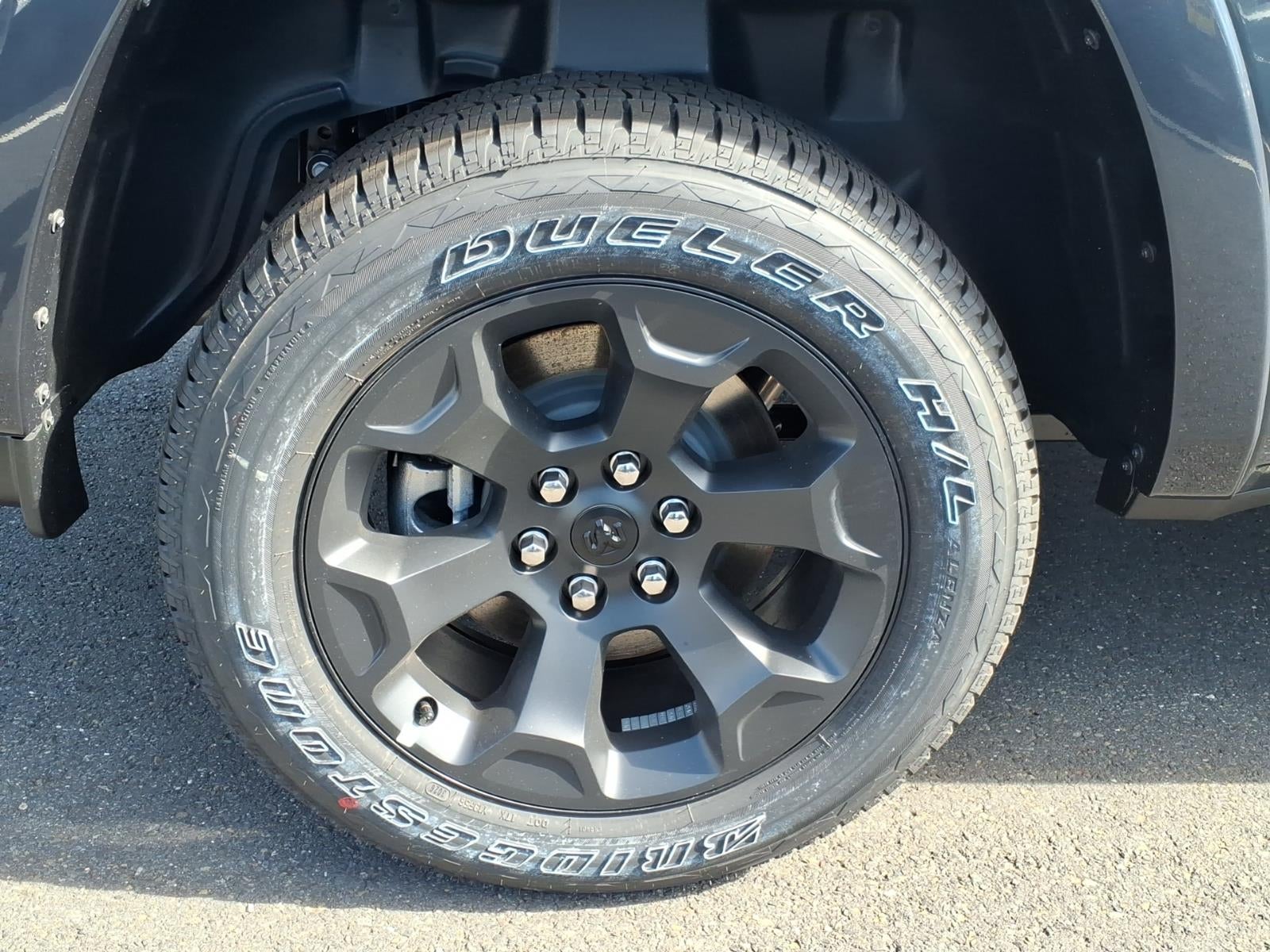 2027 RAM Ram 1500 RAM 1500 BIG HORN CREW CAB 4X4 5'7' BOX