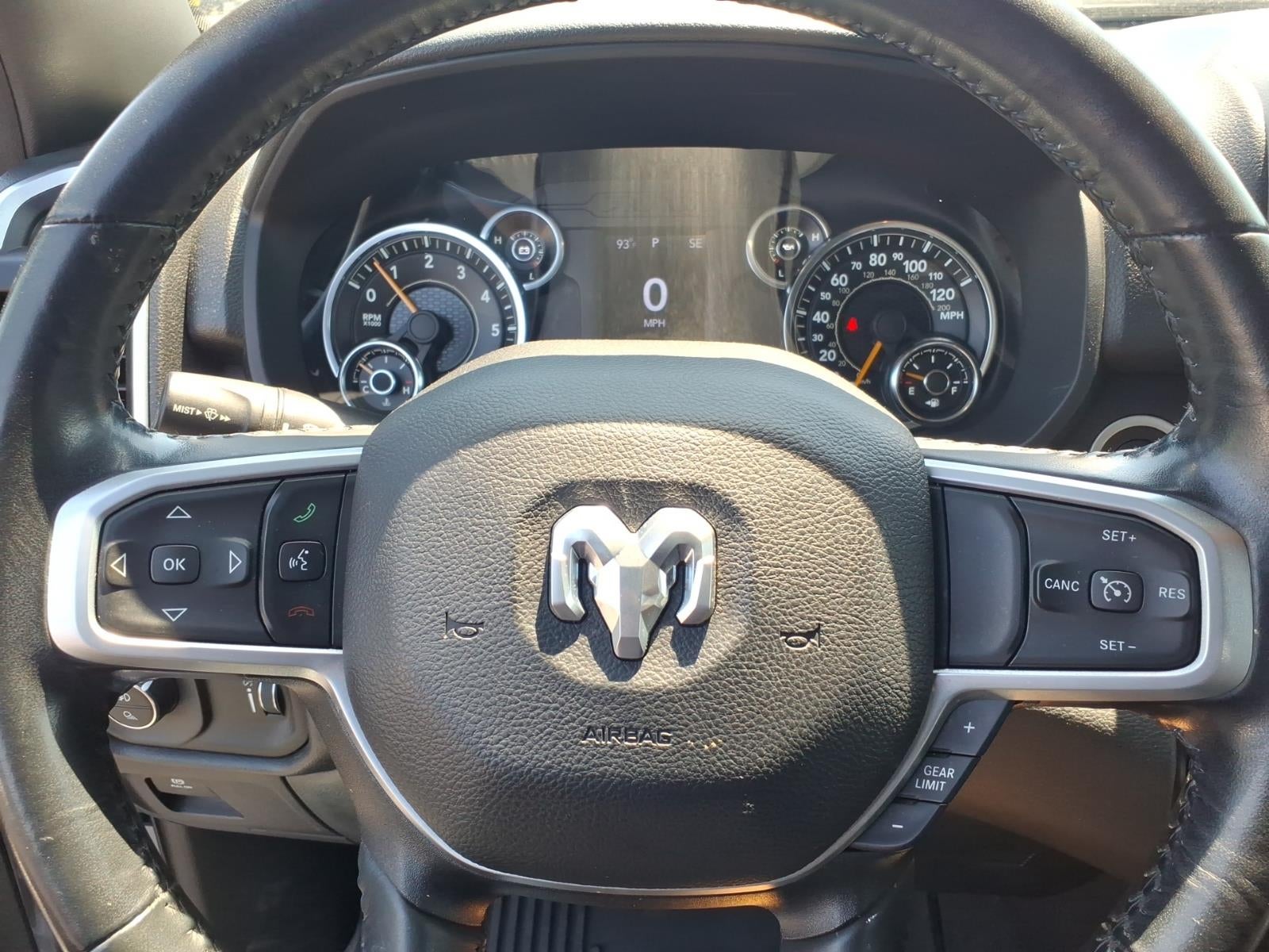 2022 RAM 1500 Big Horn Crew Cab 4x4 5'7' Box