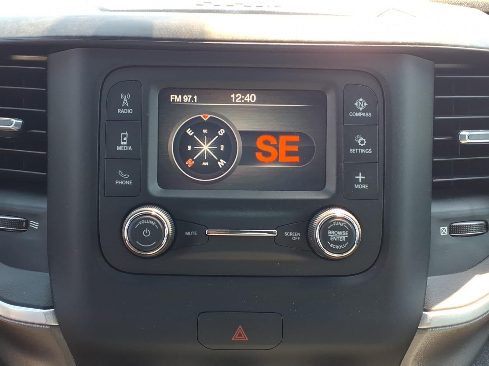 2022 RAM 1500 Big Horn Crew Cab 4x4 5'7' Box