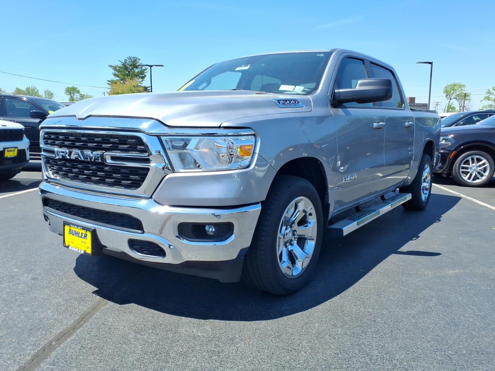 2022 RAM 1500 Big Horn Crew Cab 4x4 5'7' Box