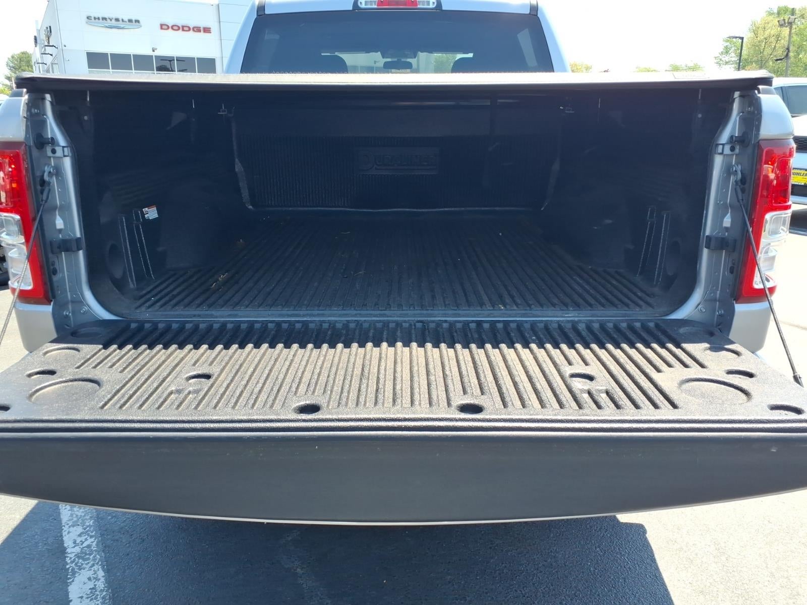 2022 RAM 1500 Big Horn Crew Cab 4x4 5'7' Box