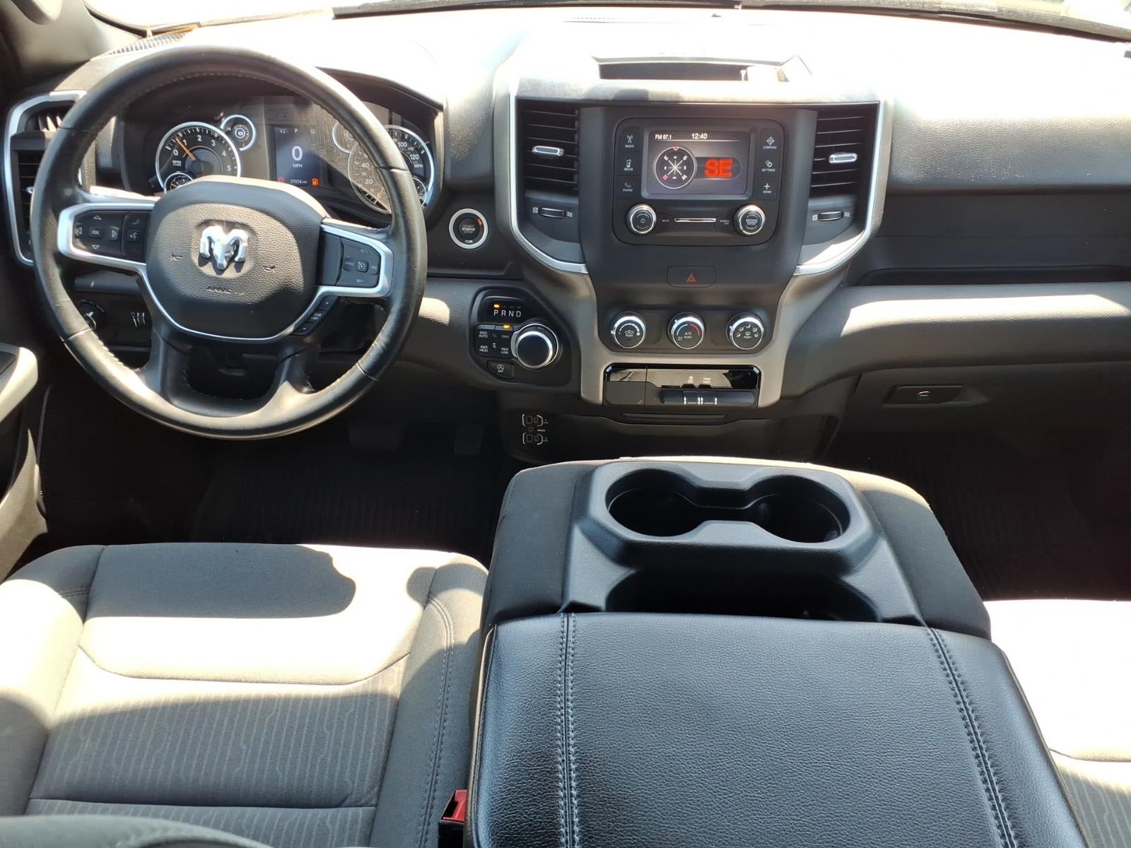 2022 RAM 1500 Big Horn Crew Cab 4x4 5'7' Box
