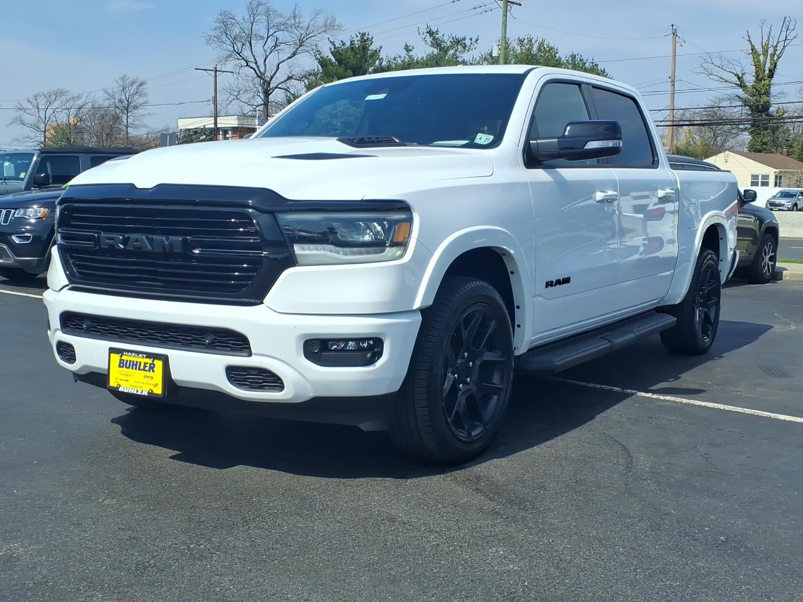 2022 RAM 1500 Laramie Crew Cab 4x4 5'7' Box