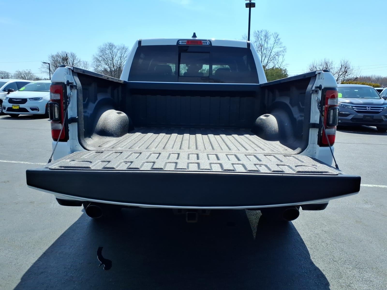 2022 RAM 1500 Laramie Crew Cab 4x4 5'7' Box