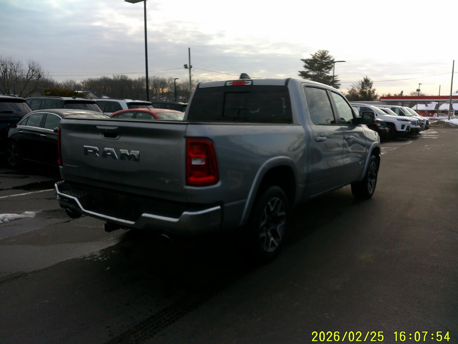 2025 RAM 1500 Laramie Crew Cab 4x4 5'7' Box