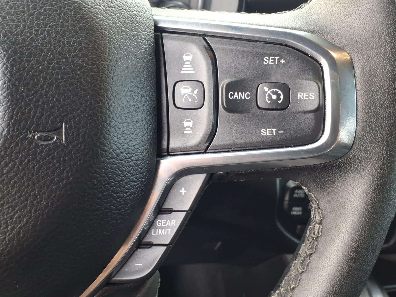 2025 RAM 1500 Laramie Crew Cab 4x4 5'7' Box