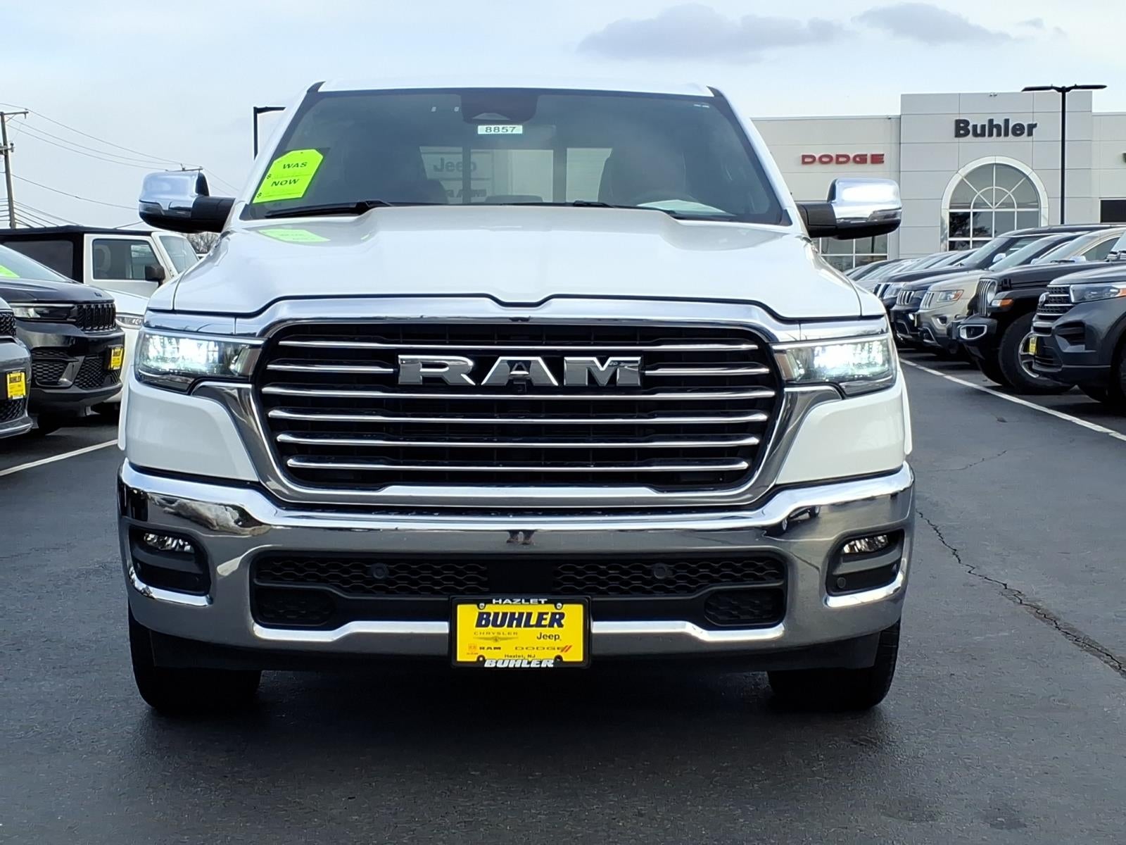 2025 RAM 1500 Laramie Crew Cab 4x4 5'7' Box