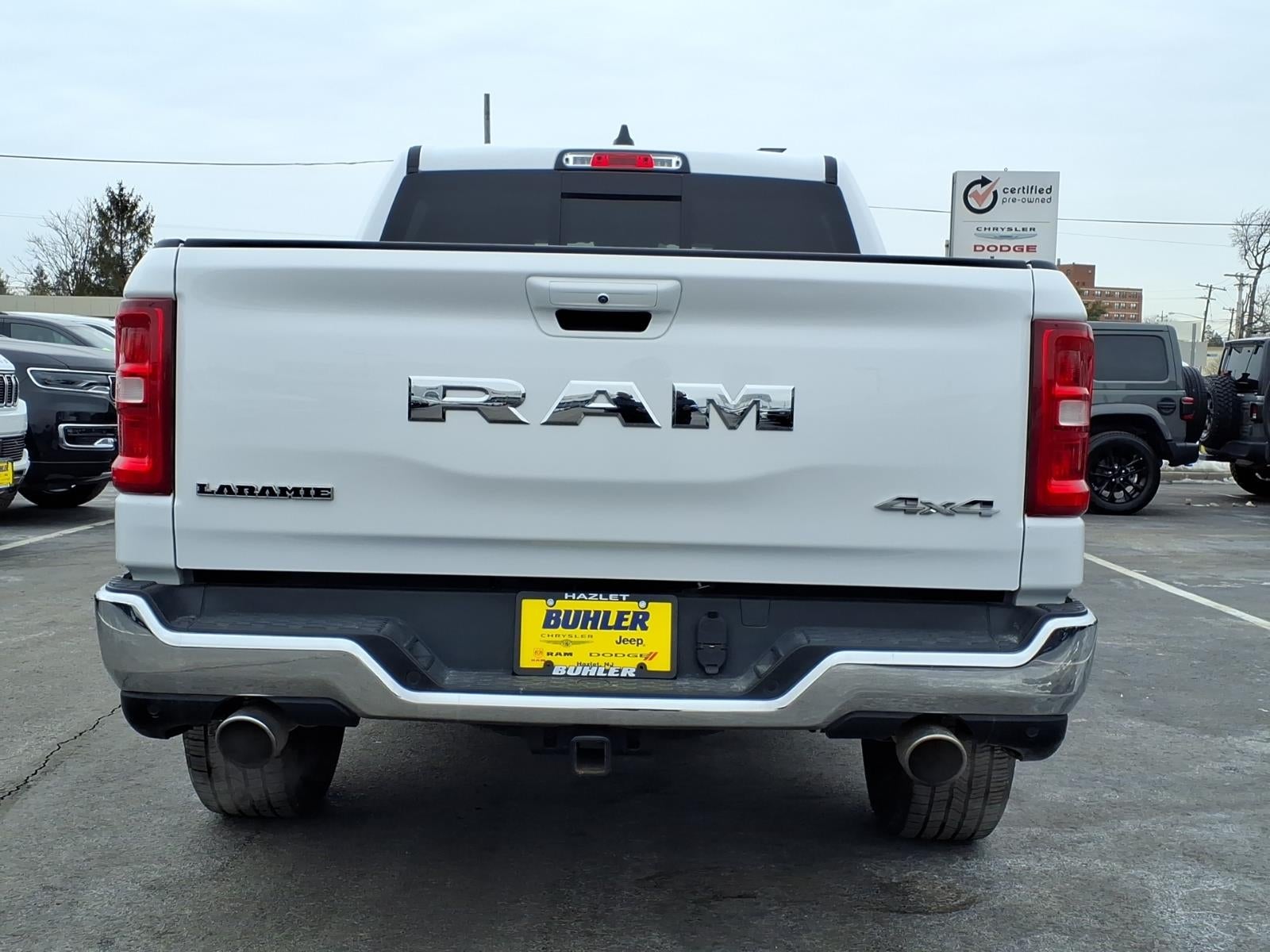 2025 RAM 1500 Laramie Crew Cab 4x4 5'7' Box