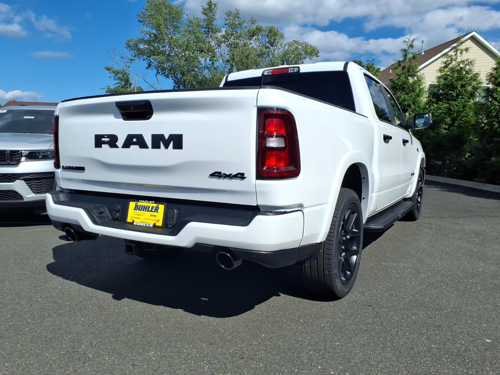 2027 RAM Ram 1500 RAM 1500 LARAMIE CREW CAB 4X4 5'7' BOX