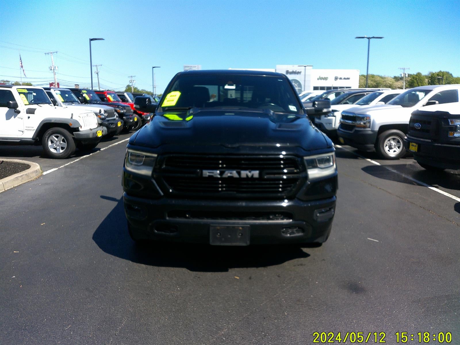 2021 RAM 1500 Laramie Crew Cab 4x4 5'7' Box