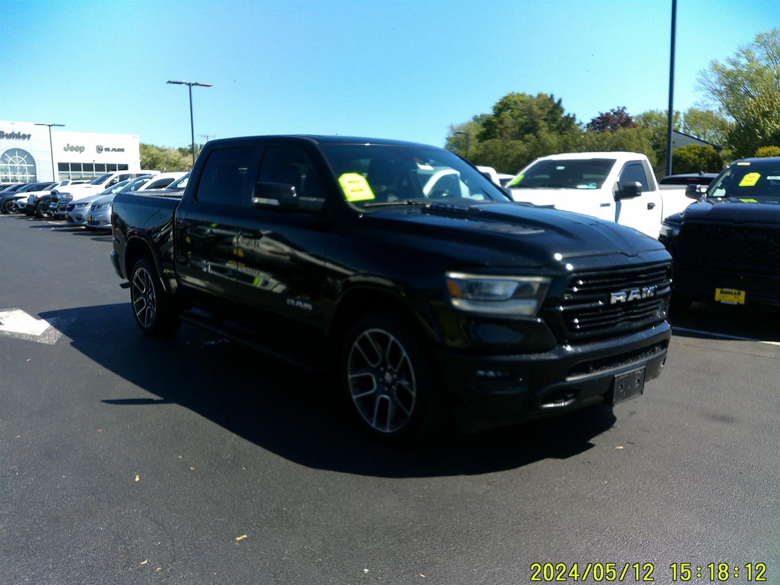 2021 RAM 1500 Laramie Crew Cab 4x4 5'7' Box