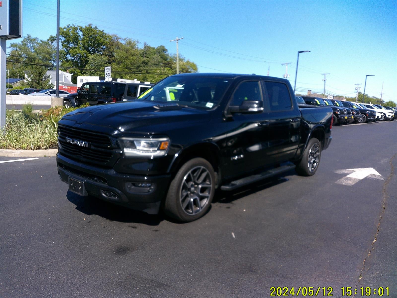 2021 RAM 1500 Laramie Crew Cab 4x4 5'7' Box