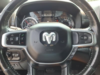 2020 RAM 1500 Laramie Crew Cab 4x4 5'7' Box